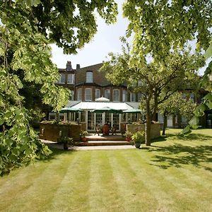 Glenlyn Hotel